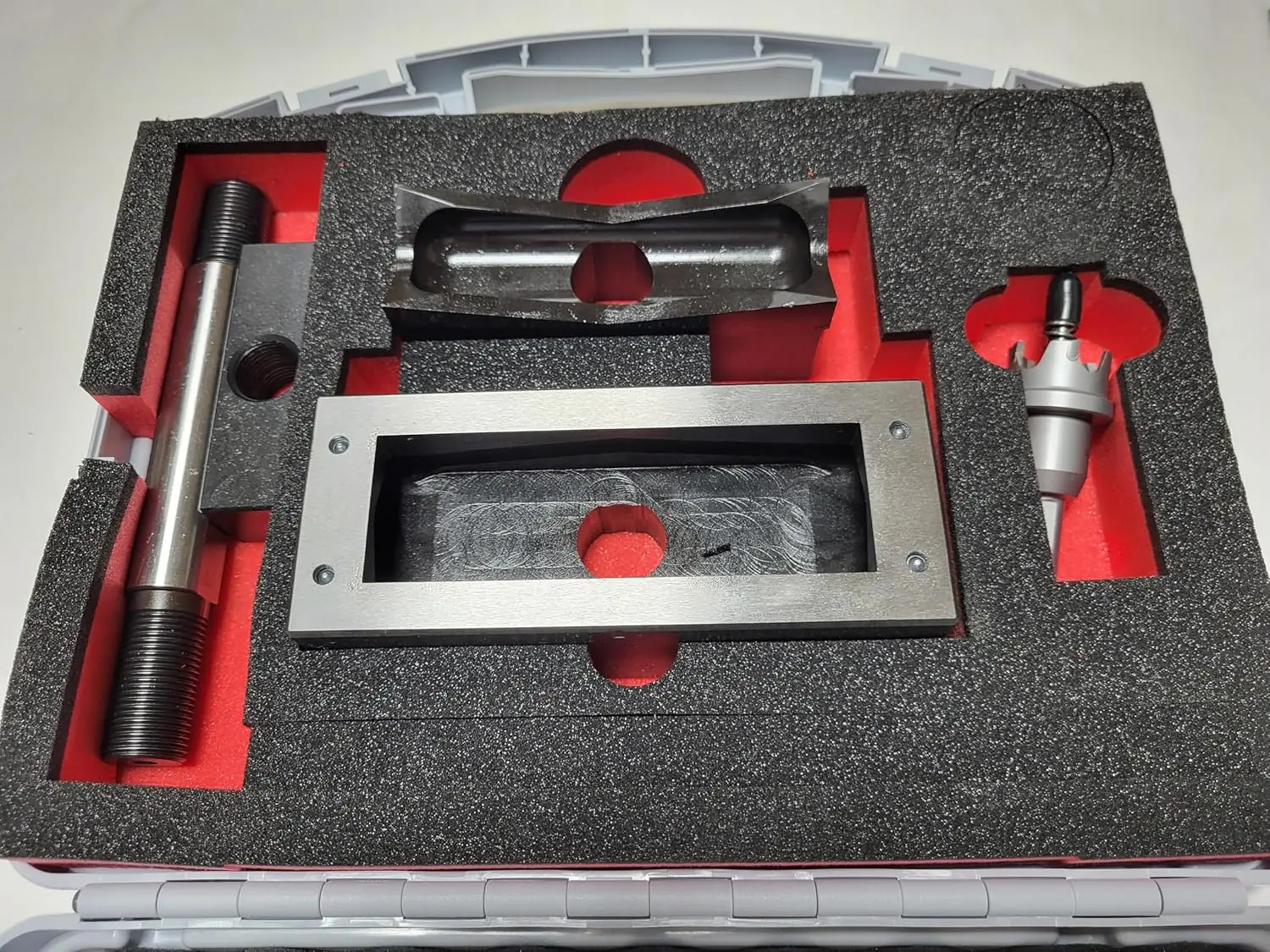 Setting up the Rix Tools punch die set review,Rix Tools punch die set review and rating,Rix Tools punch die set review pros cons,Rix Tools punch die set review honest opinion,is Rix Tools punch die set worth buying,Rix Tools punch die set review verdict for the first time