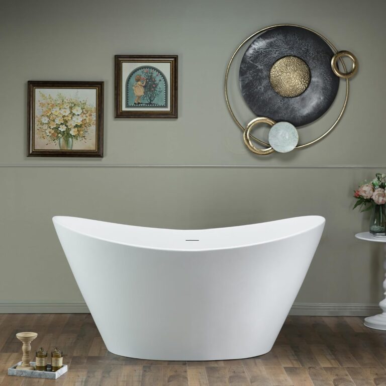 Image 1 of WOODBRIDGE bathtub review